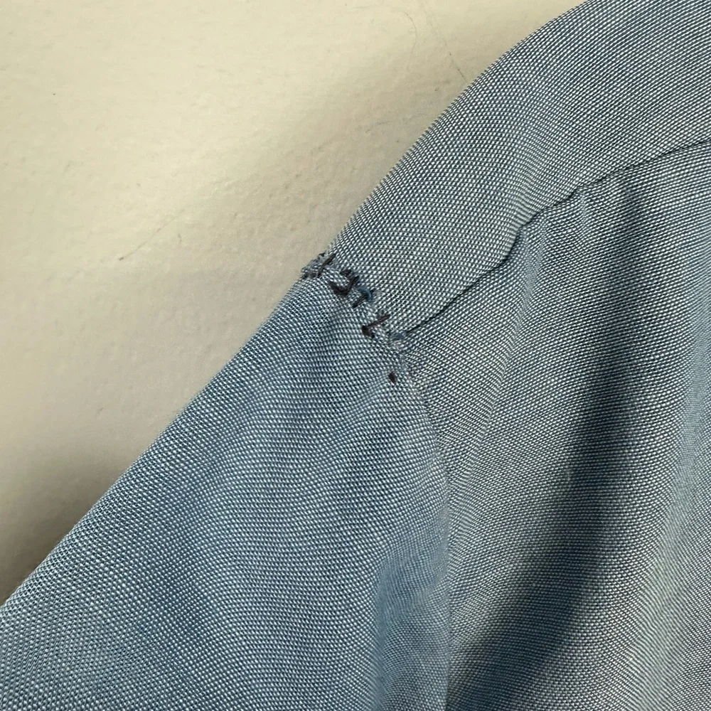 Vintage Levi’s Western Snap Pearl Button Denim Colored Shirt Sz L